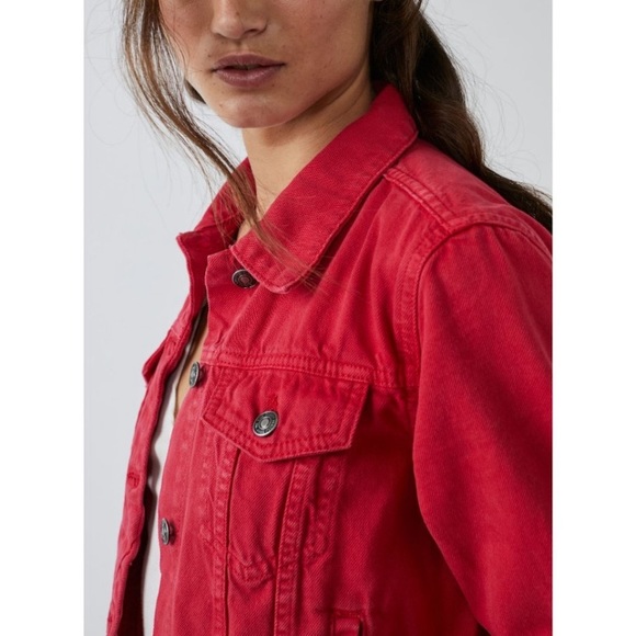 Free People Rumors Denim Jacket in Strawberry Spritz size XS - Picture 2 of 9